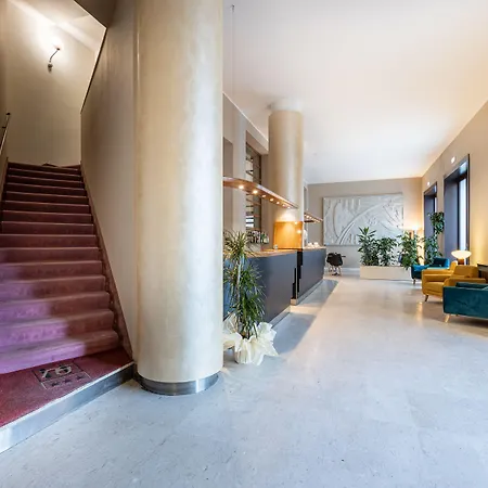 Nuova Hotel 3*