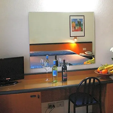 Hotel Nuova 3*