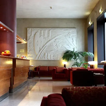 Hotel Nuova 3*