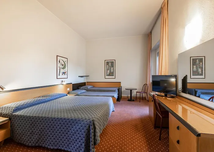 Hotell Nuova 3*