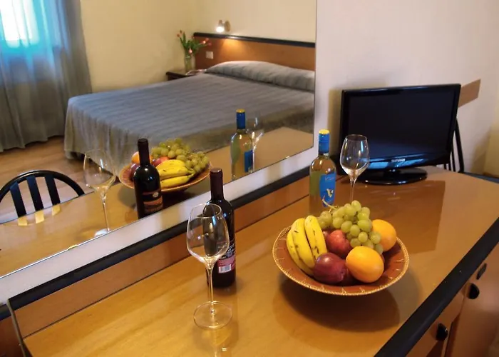 Nuova Hotel 3*